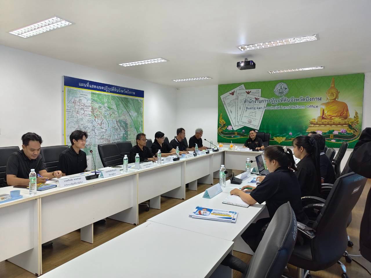 title - ประชุมตรวจราชการและติดตามความก้าวหน้าผลการดำเนินงานตามแผนการตรวจราชการของผู้ตรวจราชการ ส.ป.ก. ประจำปีงบประมาณ พ.ศ. 2569 รอบที่ 2